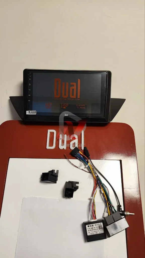 مانیتوربی ام و BMW X1